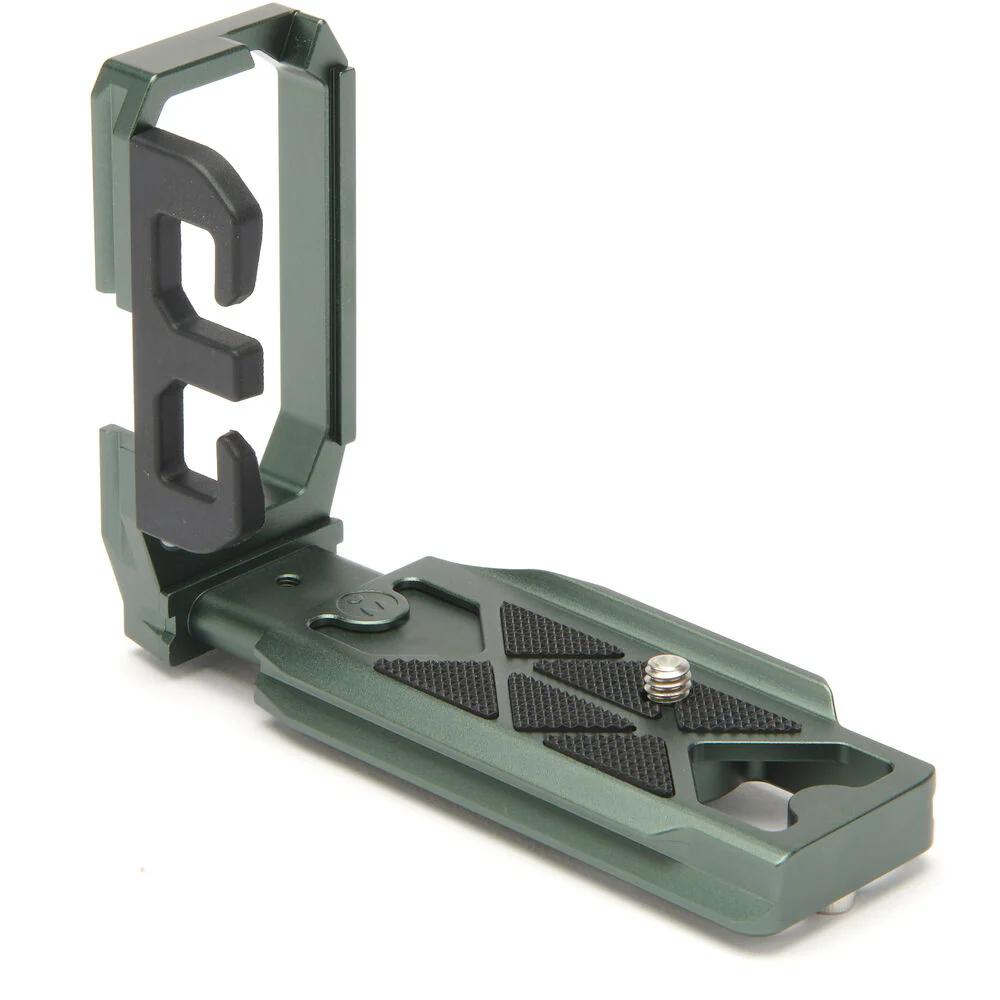3 Legged Thing - Alfie 105mm Arca & Peak Design Capture L-Bracket for Sony Alpha A7 IV - Image 19