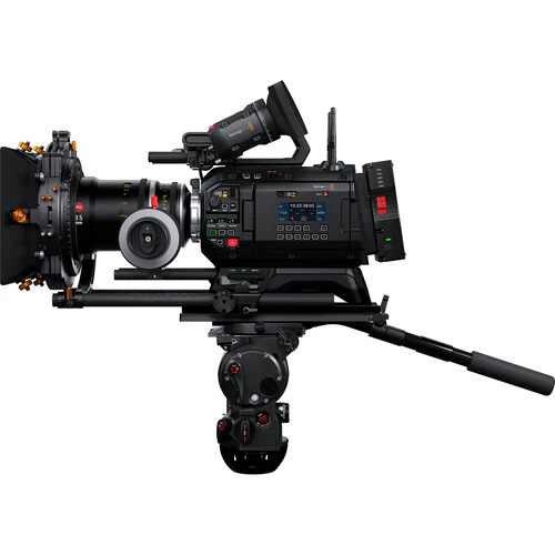 Blackmagic Design URSA Cine 12K Camera with EVF Top Handle Kit (PL Mount) - Image 3