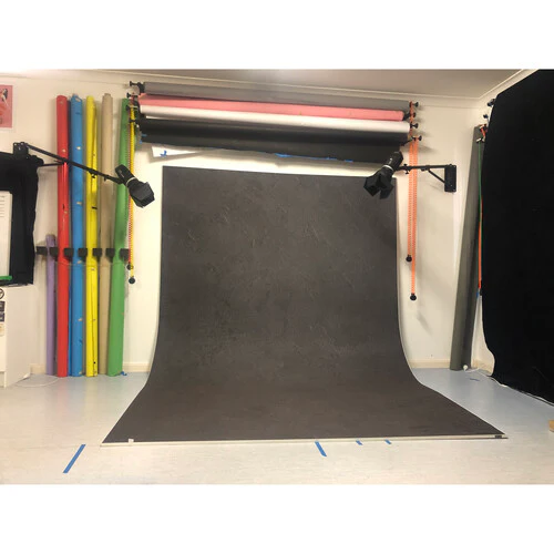 EASIFRAME® Cyclorama Fabric Curved Frame Skin / Chroma Key (White) - Image 4