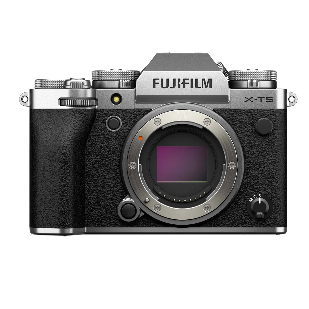 Fujifilm X-T5 with Fujifilm XC 15-45mm f/3.5-5.6 OIS PZ Lens - Image 3
