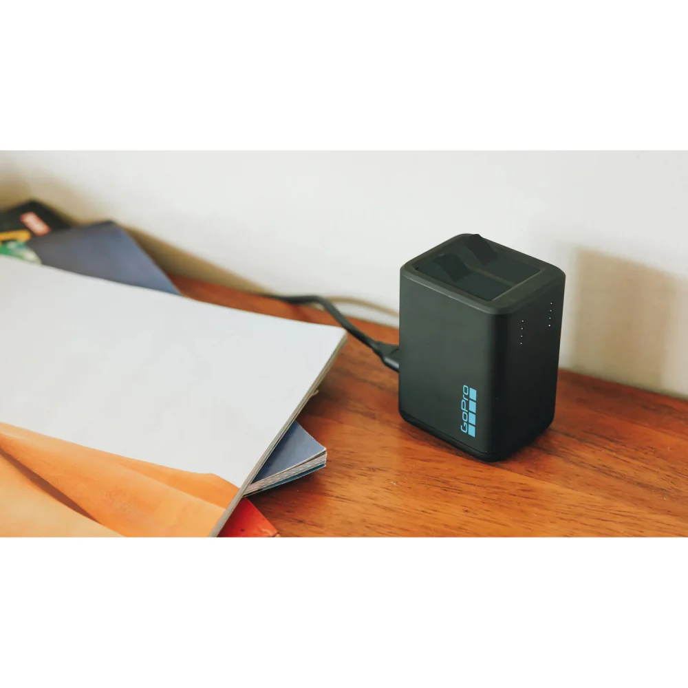 GoPro Dual-Battery Charger with Enduro 2 Battery for MISSION 1 Series & HERO13 Black - Image 4