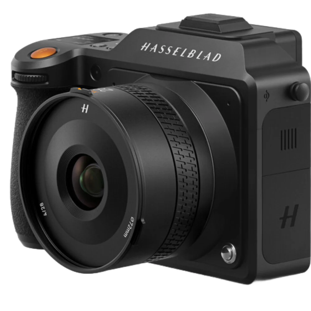 Hasselblad X2D 100C Street Kit with XCD 28mm f/4 P and OneMo Lite Backpack - Image 14