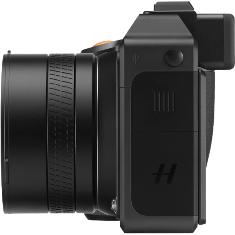 Hasselblad X2D 100C Street Kit with XCD 28mm f/4 P and OneMo Lite Backpack - Image 16