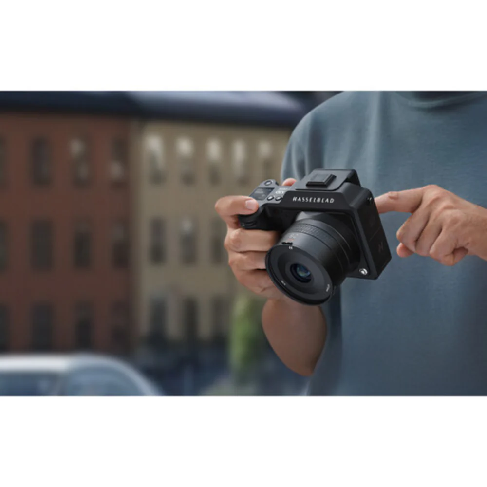 Hasselblad X2D 100C Street Kit with XCD 28mm f/4 P and OneMo Lite Backpack - Image 20