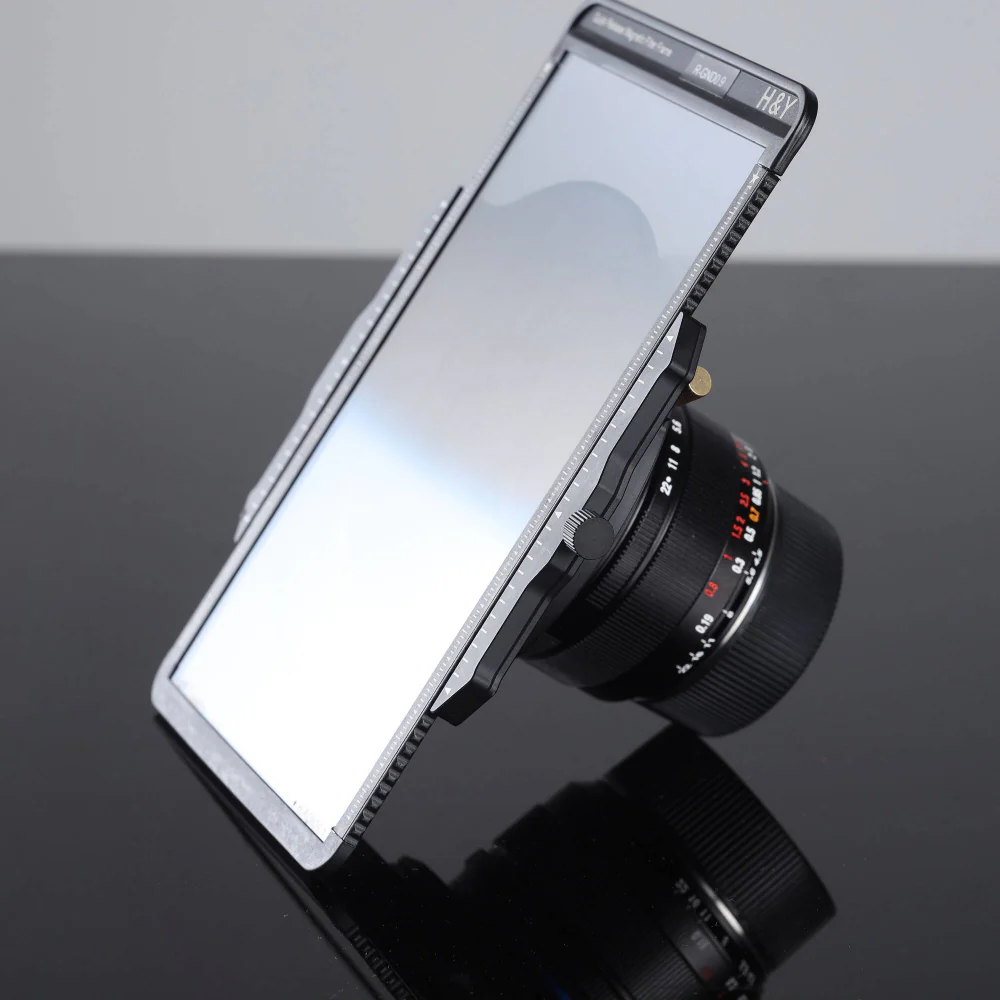 Laowa 100mm Magnetic Filter Holder Set (with Frames) for 14mm f/4 - Image 5