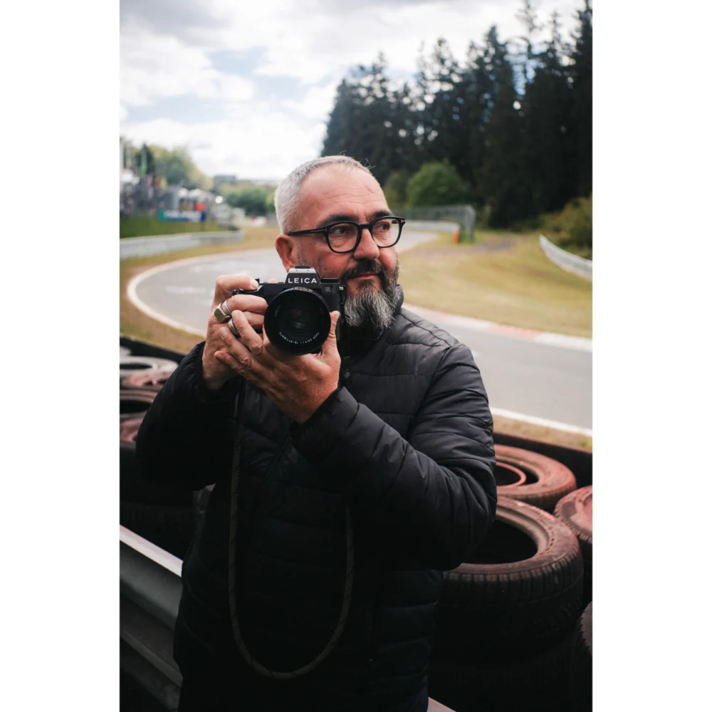 Leica SL3-P Mirrorless Camera Body Only - Image 17