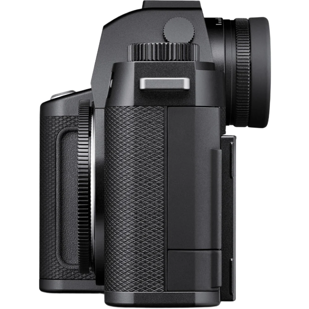 Leica SL3-S Mirrorless Camera with 28-70mm f/2.8 Lens - Image 4