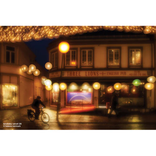 Lensbaby Velvet 28mm f/2.5 Lens for Sony E (Silver) - Image 14