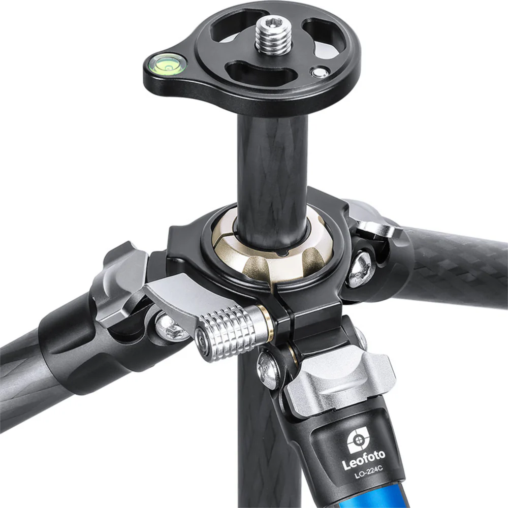 Leofoto LO-224C MR.O Series 4 Section Levelling Centre Column Carbon Fibre Tripod - Image 10