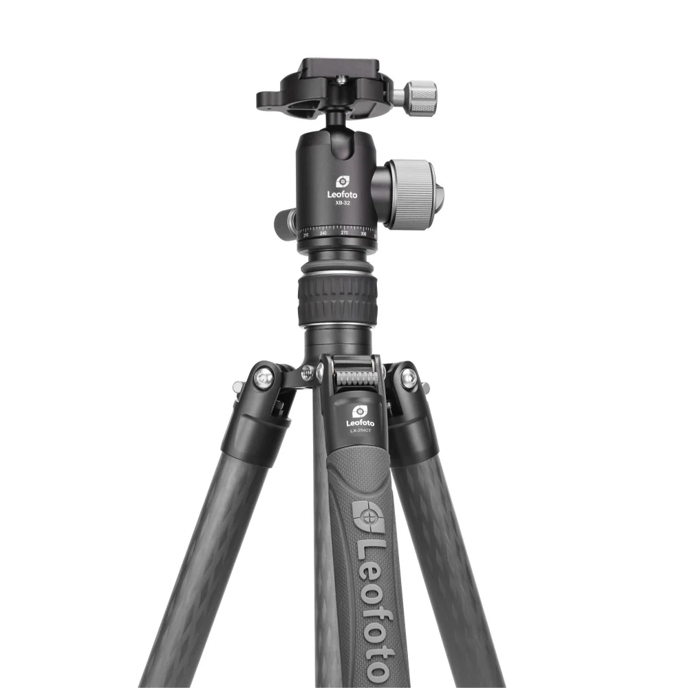 Leofoto LX-254CT Urban Series 4 Section Carbon Fibre Tripod with XB-32 Ball Head - Image 3