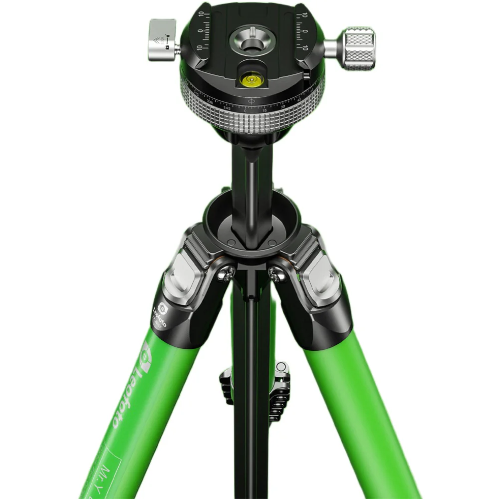 Leofoto LY-265CF-G Mr.Y Series Carbon Fibre Tripod with Inverted Ball Head - Image 5