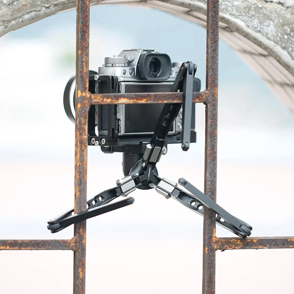 Leofoto MT-03 Mini Table Tripod Kit with MBC-20 Ball Head - Image 3