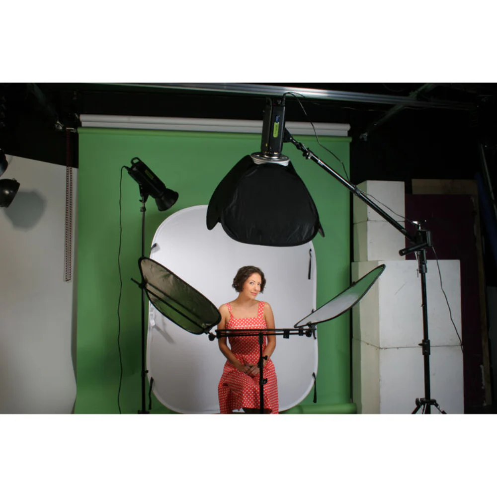 Manfrotto LL LR2933SW Triflector MKII Reflector Kit with Silver and White Panels - Image 3