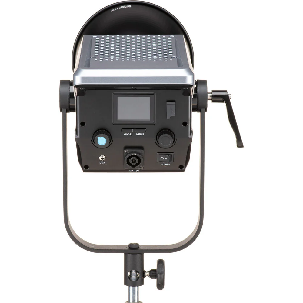 Nanlite FC-500B Bi-Colour LED Spotlight - Image 5