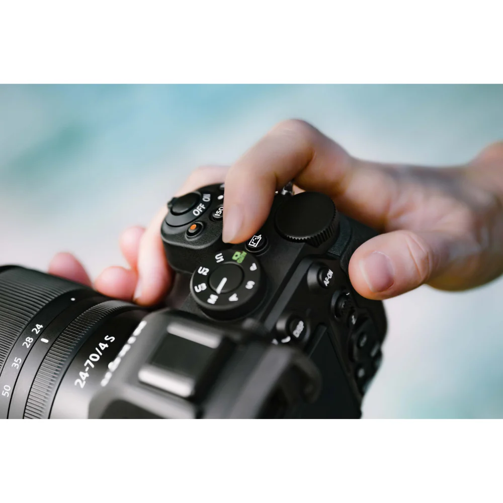 Nikon Z5II Mirrorless Camera with Nikkor Z 24-200mm f/4-6.3 VR Lens - Image 18