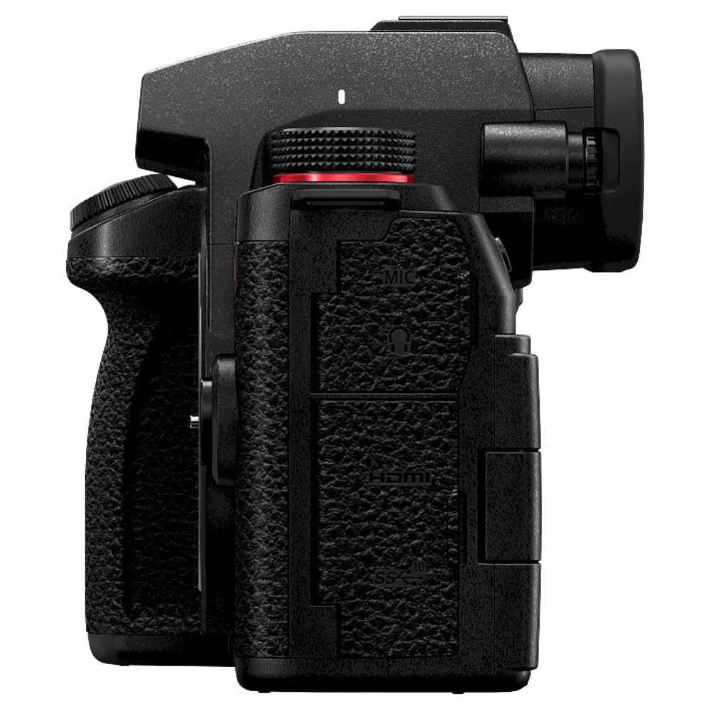Panasonic Lumix G9 Mark II with Leica DG 12-60mm f/2.8-4.0 Lens - Image 11