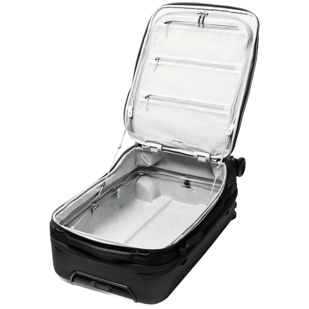 Peak Design Roller Pro Carry-On Luggage - Image 23