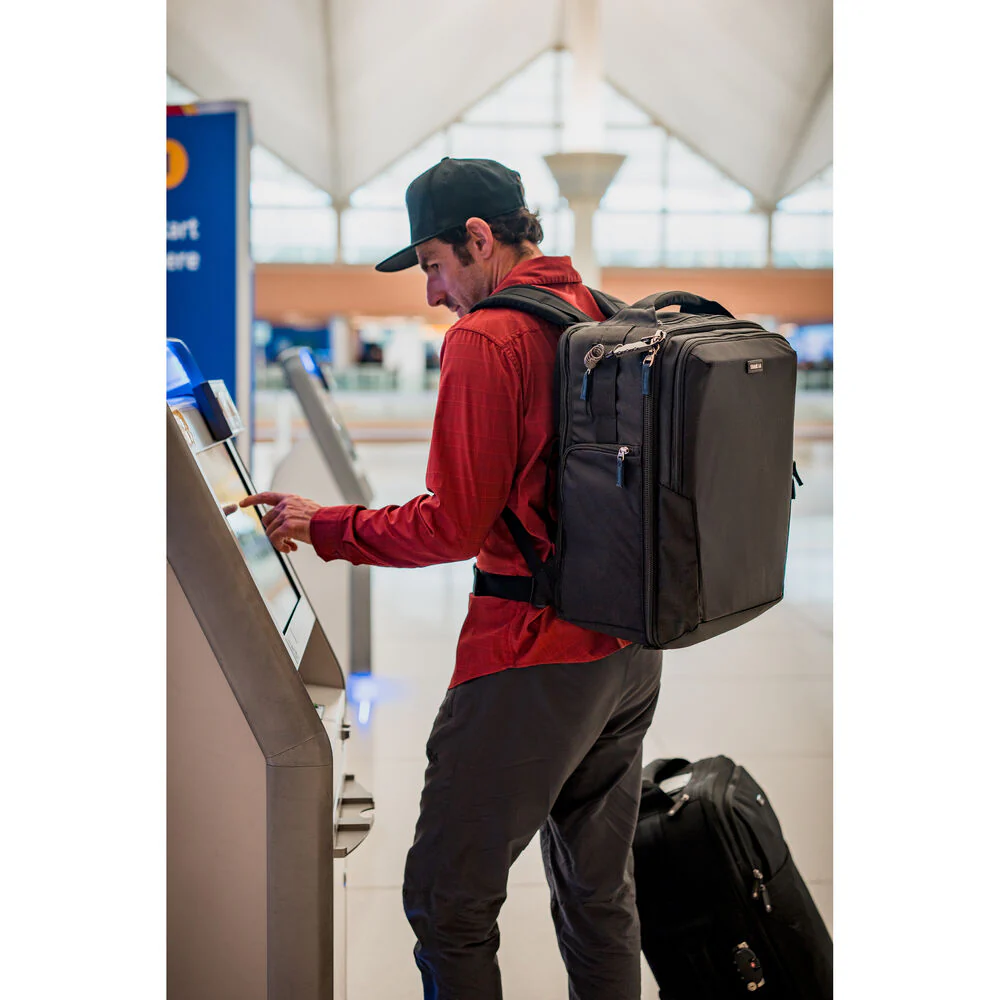 Think Tank Airport Commuter 31L - Black - Image 15