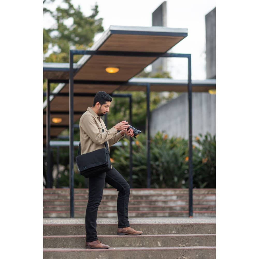 Think Tank Photo Retrospective 30 V2.0 Shoulder Bag (Black) - Image 11