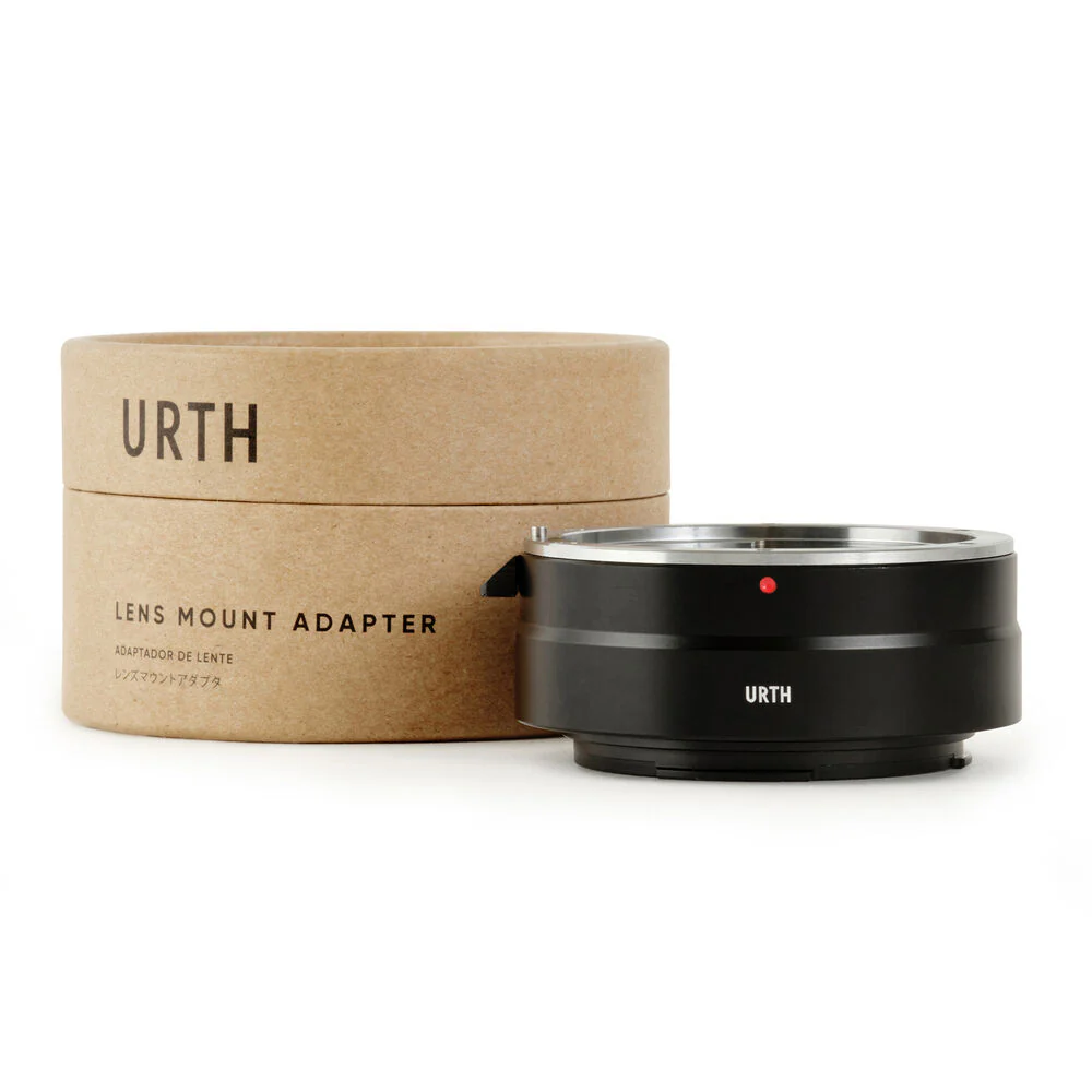 Urth Lens Mount Adapter: Compatible with Canon (EF / EF-S) Lens to Canon RF Camera Body - Image 2